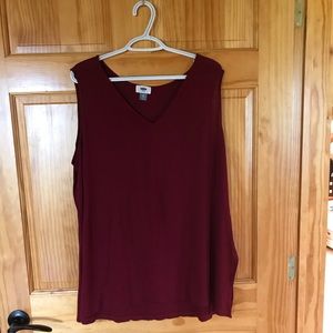 Women’s Maroon Tunic
